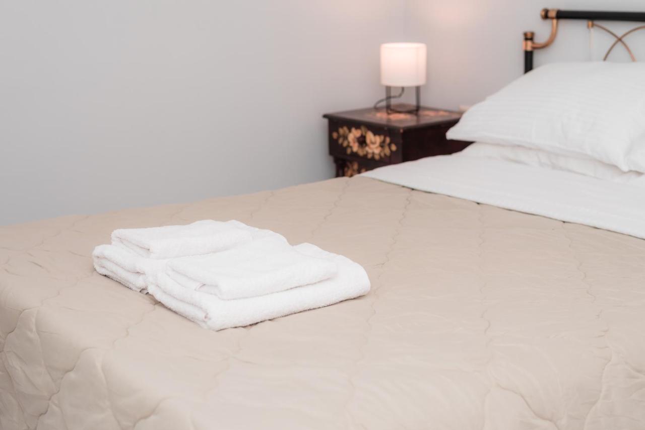 Anna Maria House Apartment Перама Екстериор снимка