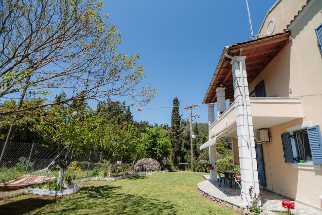 Anna Maria House Apartment Перама Екстериор снимка