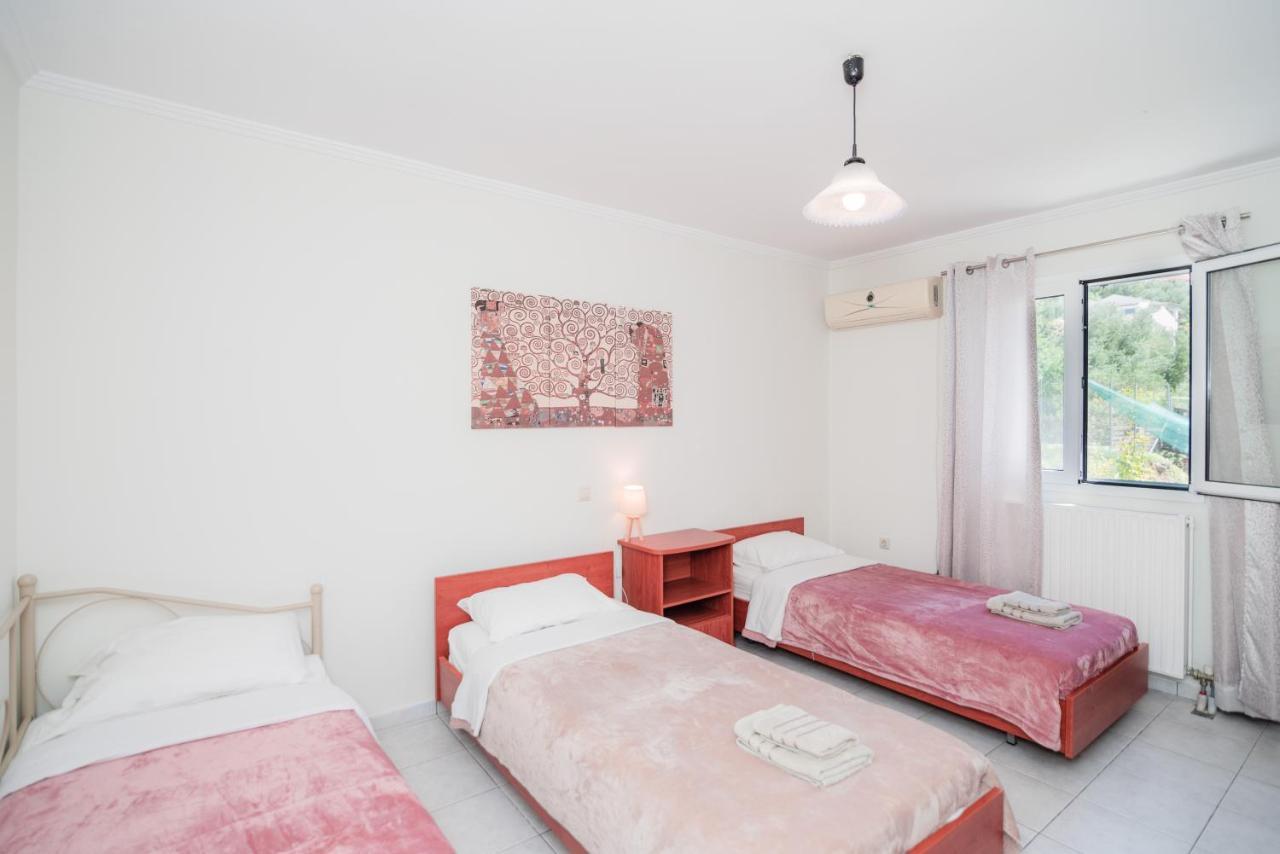 Anna Maria House Apartment Перама Екстериор снимка